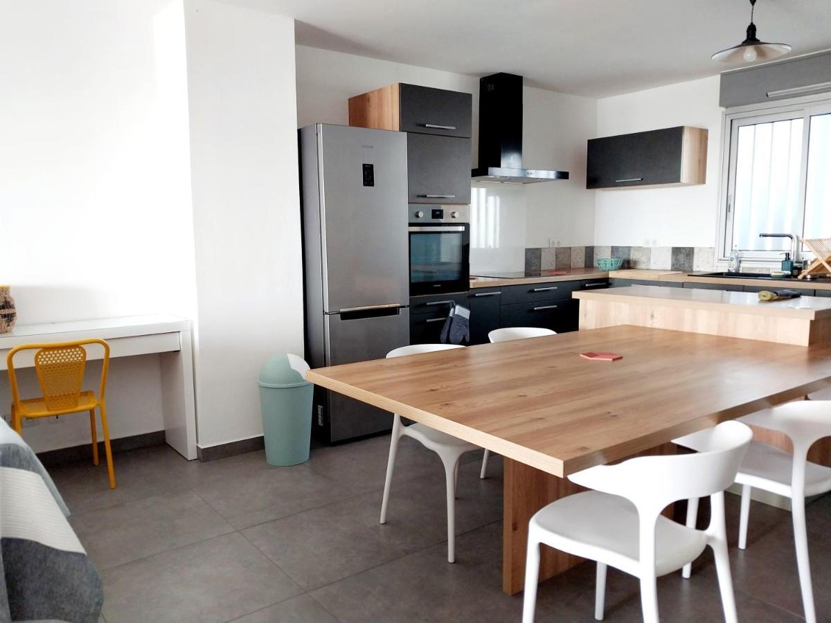 Spacieux T3 Vue Panoramique A Terre Sainte 생피에르 외부 사진